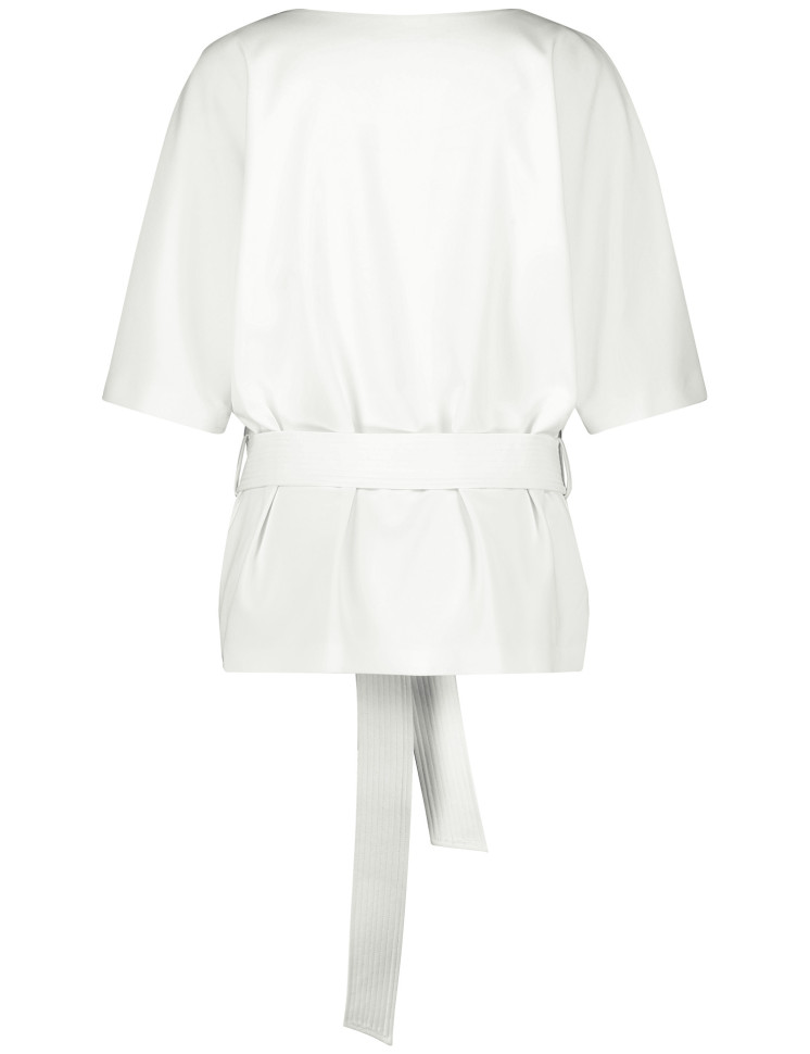 Блузка с поясом