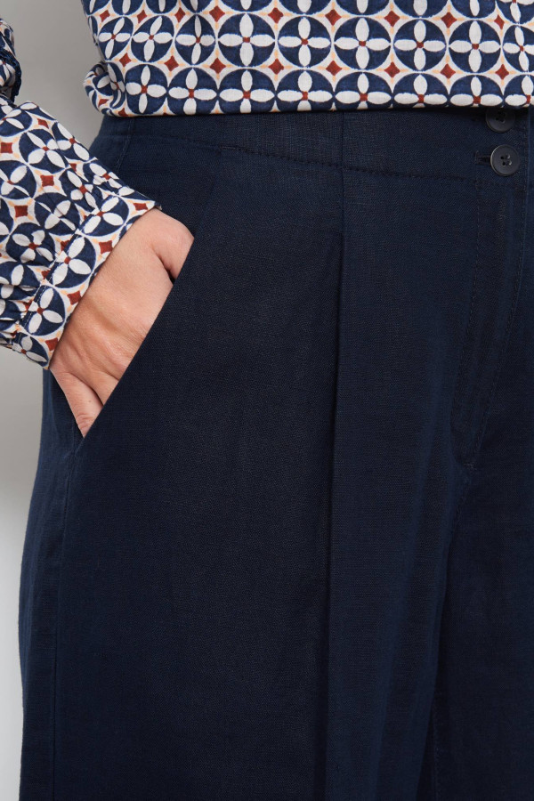 Брюки изо льна