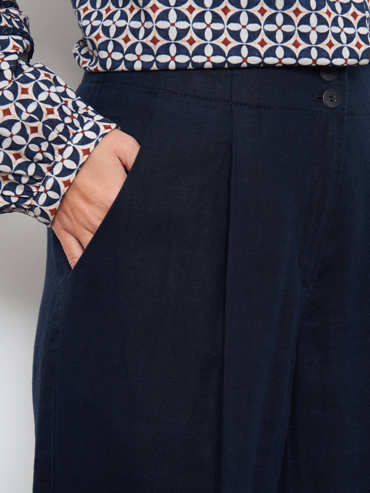 Брюки изо льна