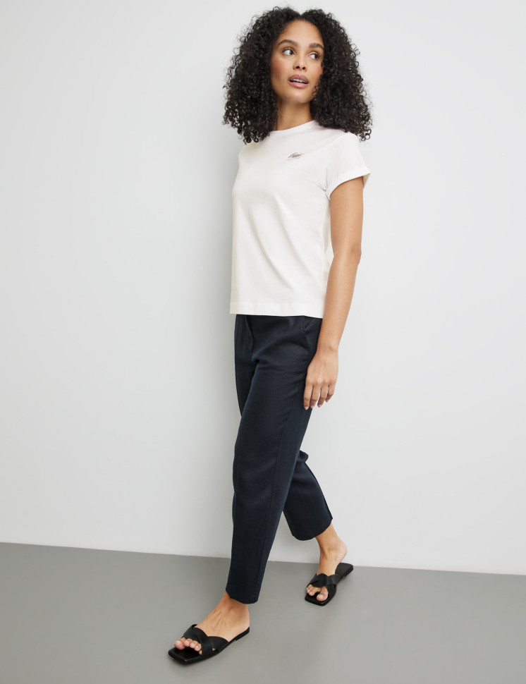 Футболка с аппликацией