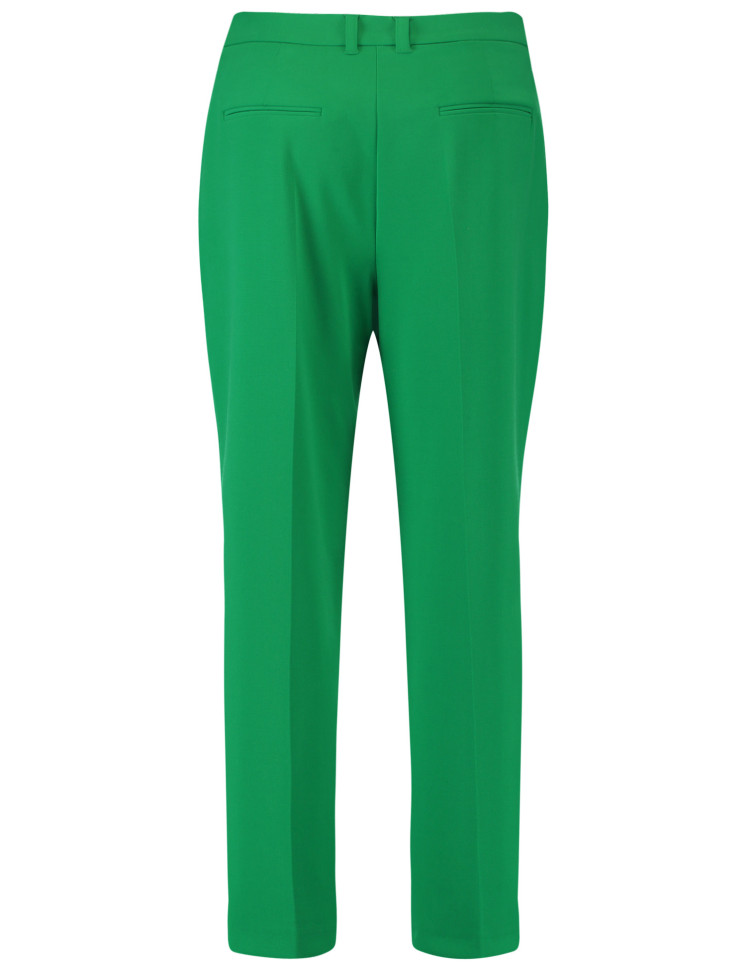 Брюки со стрелками