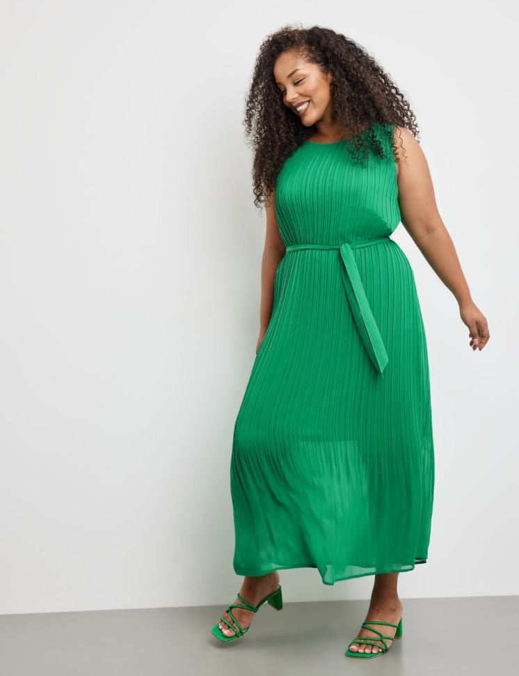 Платье плиссе