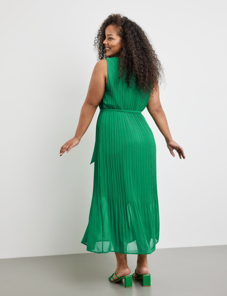 Платье плиссе