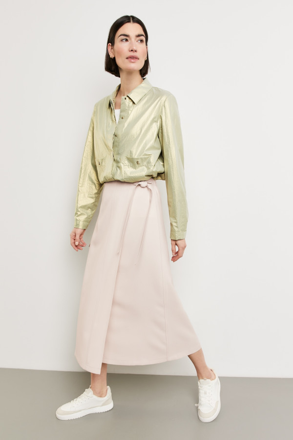 Юбка с накладными карманами