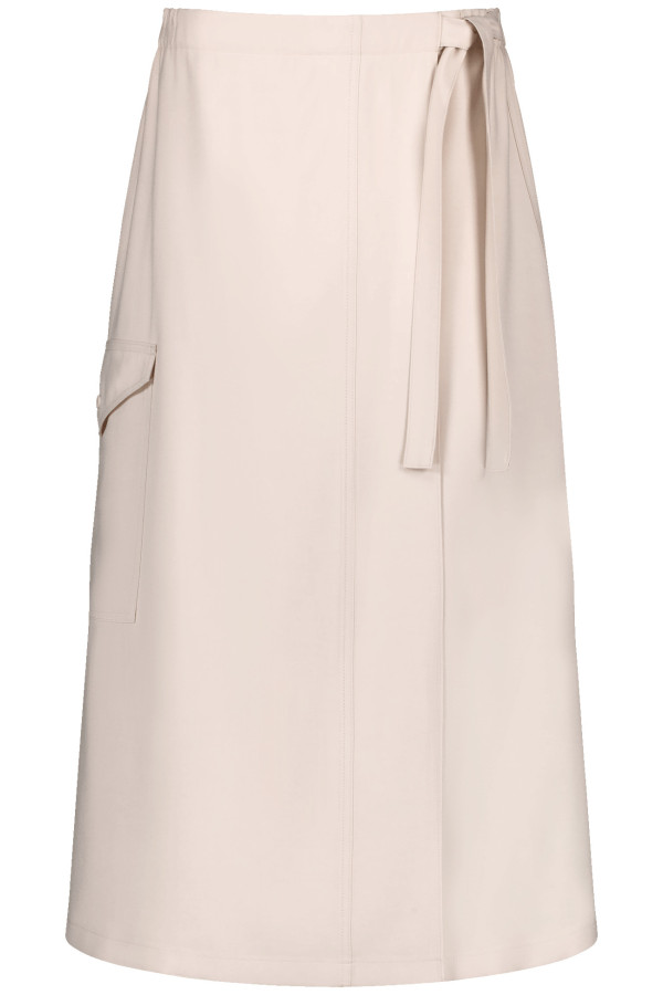 Юбка с накладными карманами