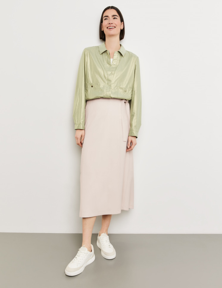 Юбка с накладными карманами