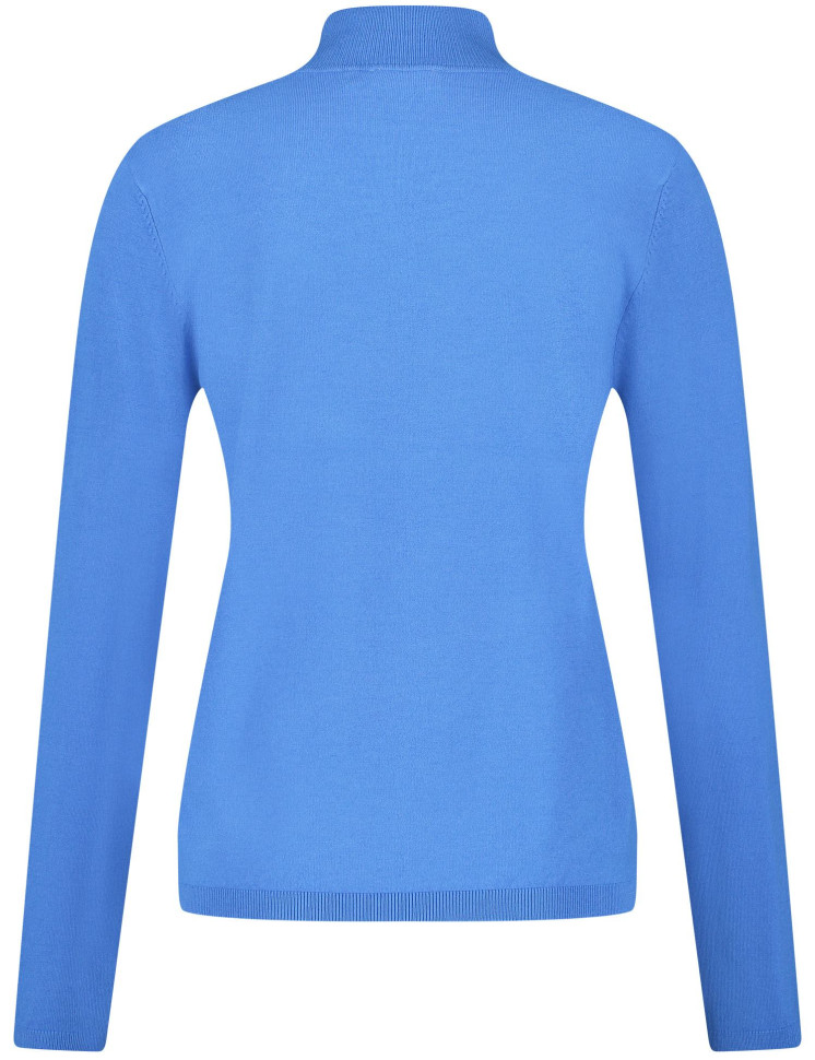 Водолазка из вискозы