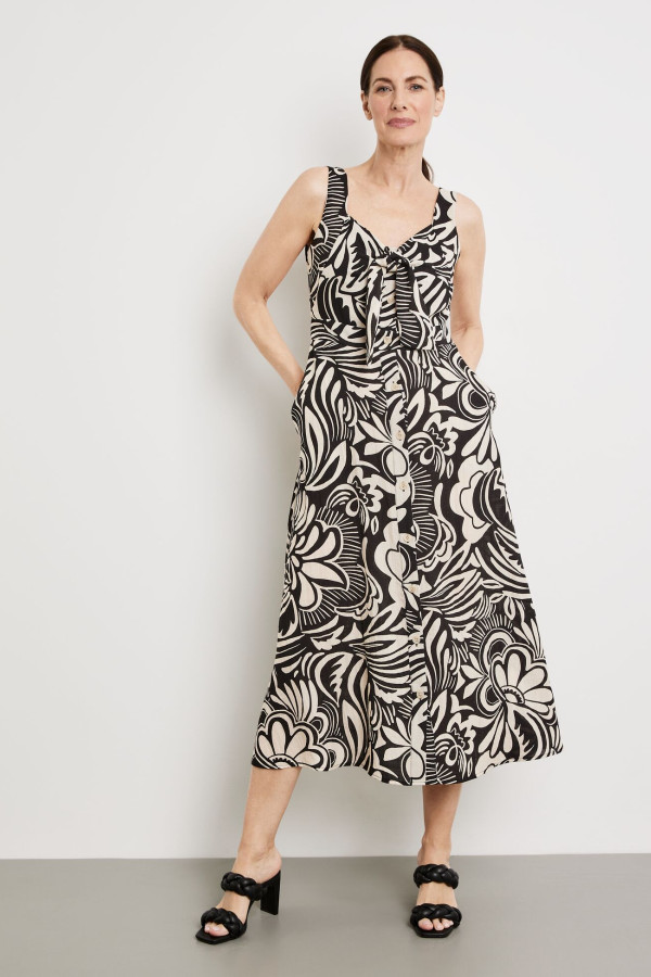 Платье с цветочным принтом