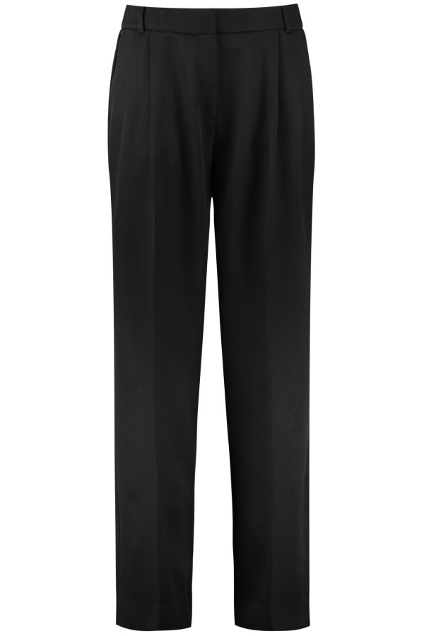 Брюки со стрелками