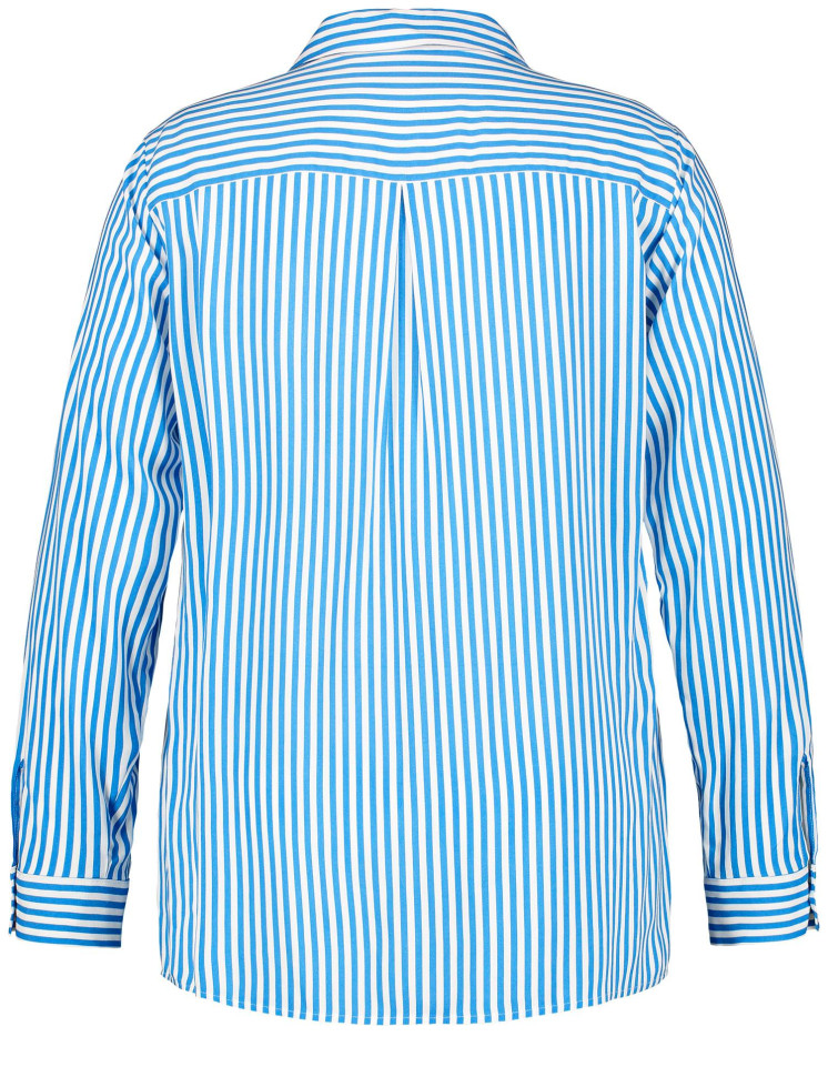 Рубашка с аппликацией