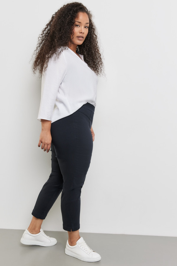 Брюки зауженные