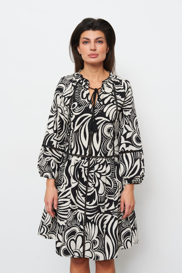 Платье с цветочным принтом