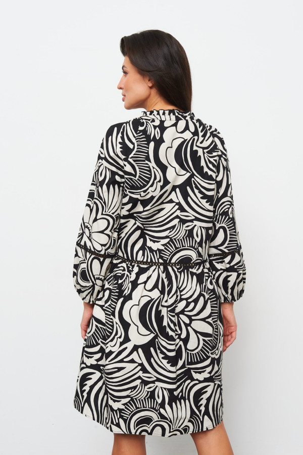 Платье с цветочным принтом