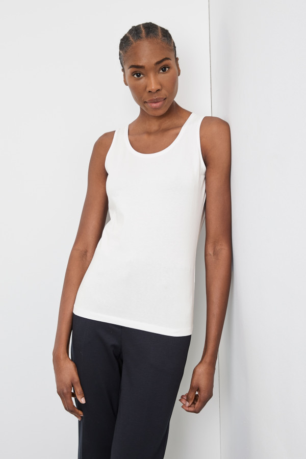 Топ с широкими бретелями