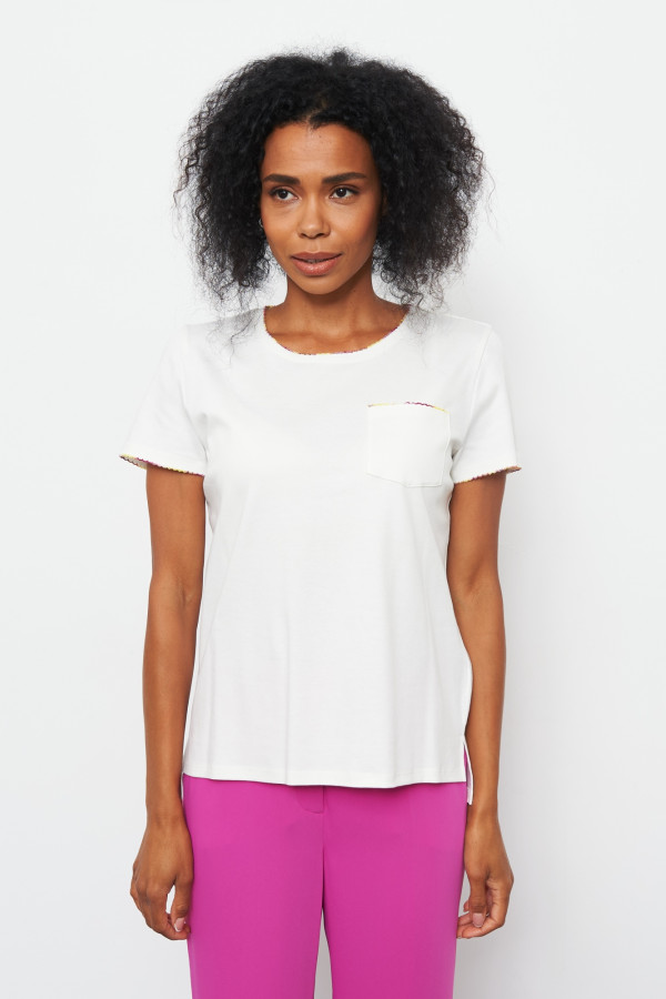 Футболка с карманом