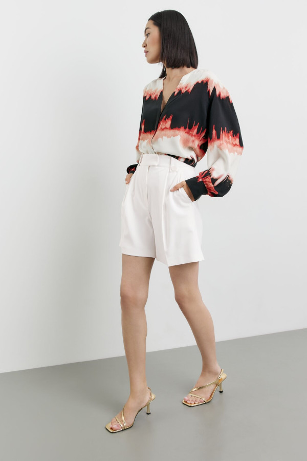 Шорты из костюмной ткани