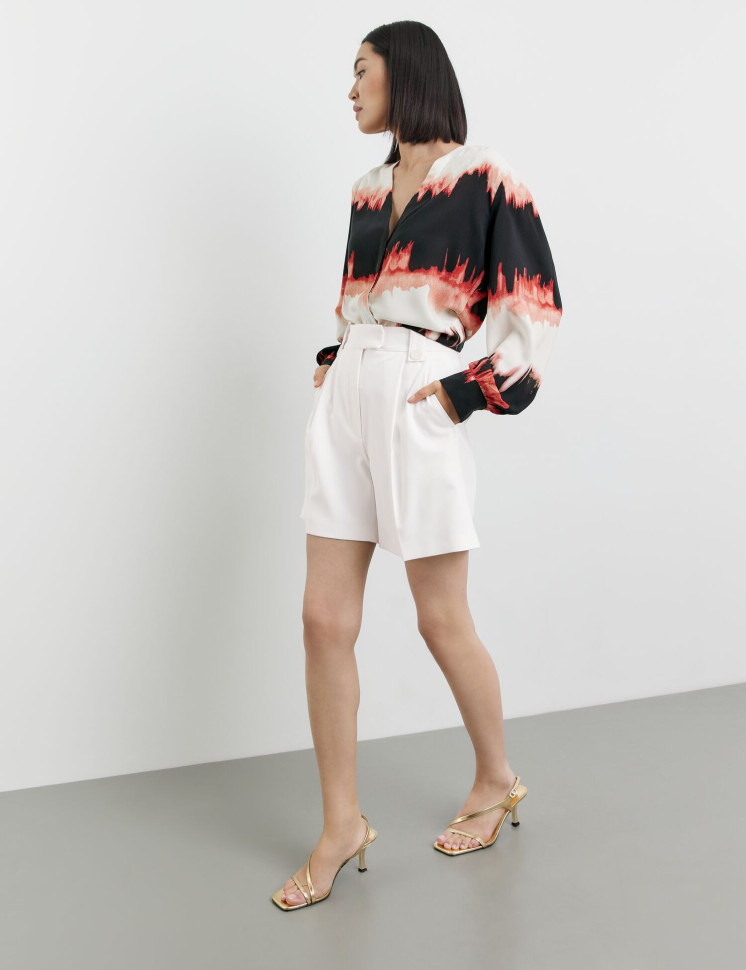 Шорты из костюмной ткани