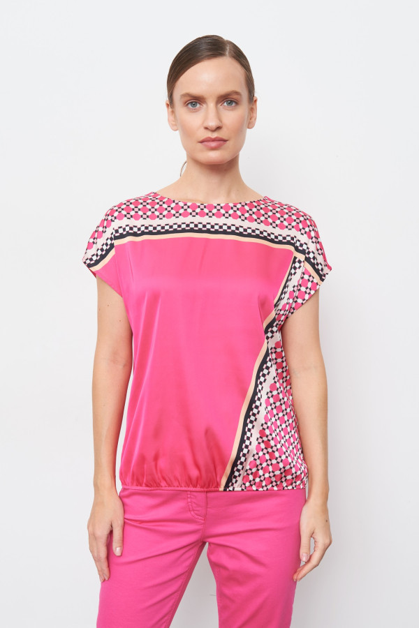 Футболка из комбинированной ткани