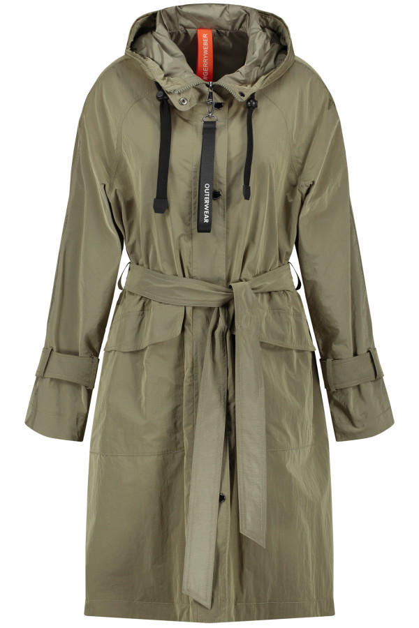 Плащ из водоотталкивающей ткани