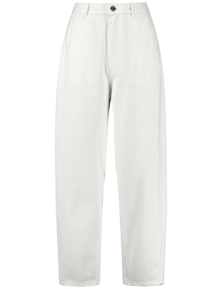 Джинсы свободного кроя