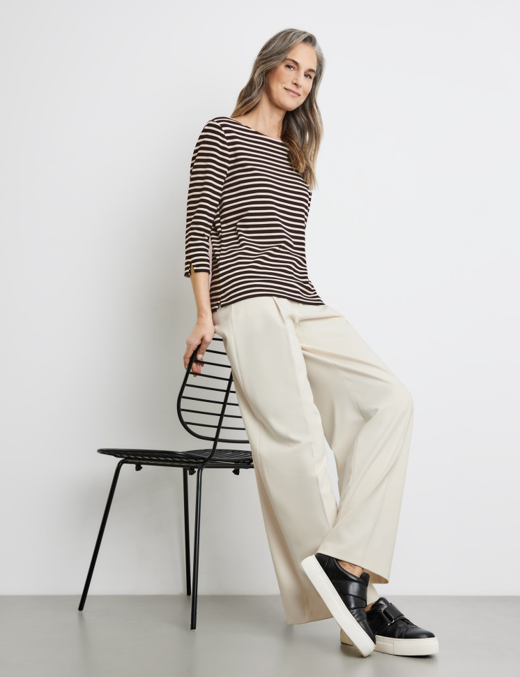 Лонгслив в полоску