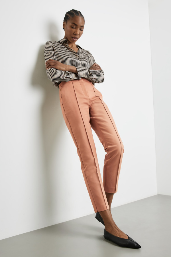 Брюки зауженные