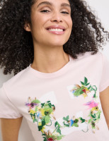 Футболка с логотипом