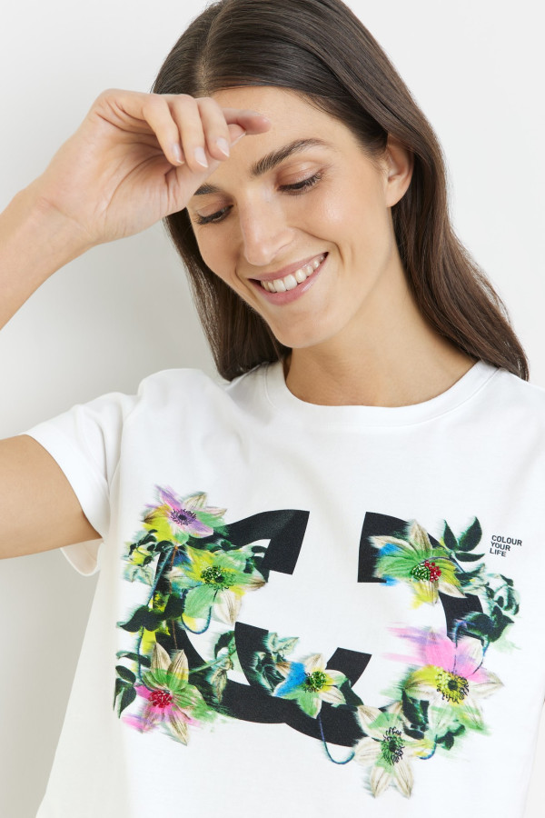 Футболка с логотипом