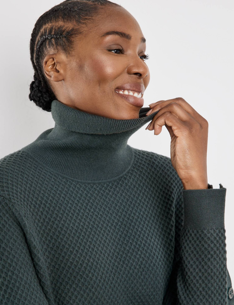 Платье трикотажное из вискозы