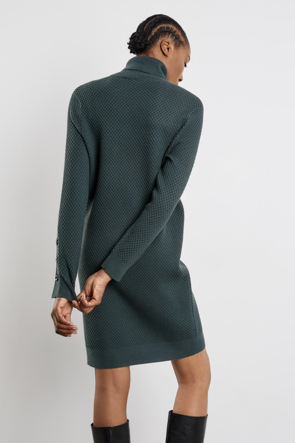 Платье трикотажное из вискозы