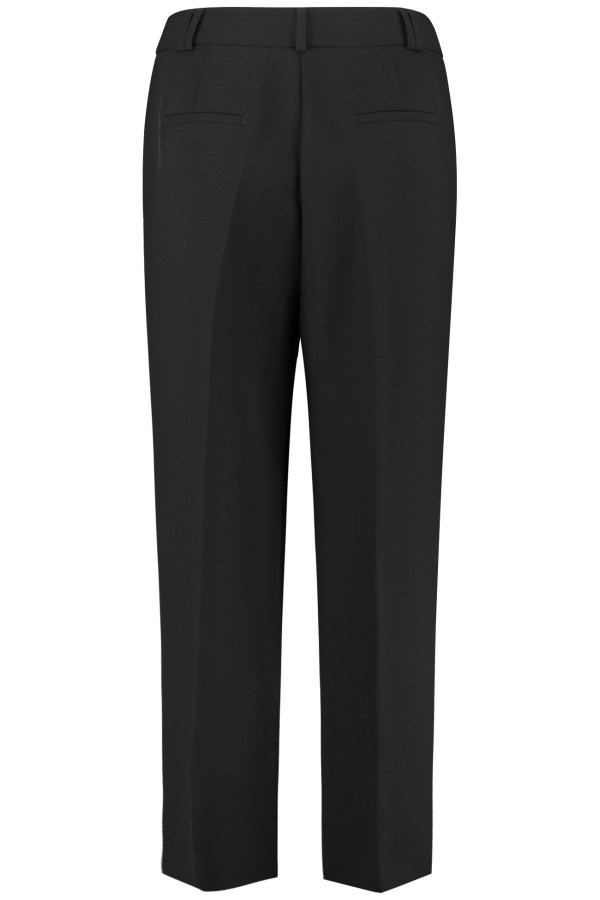 Брюки свободного кроя