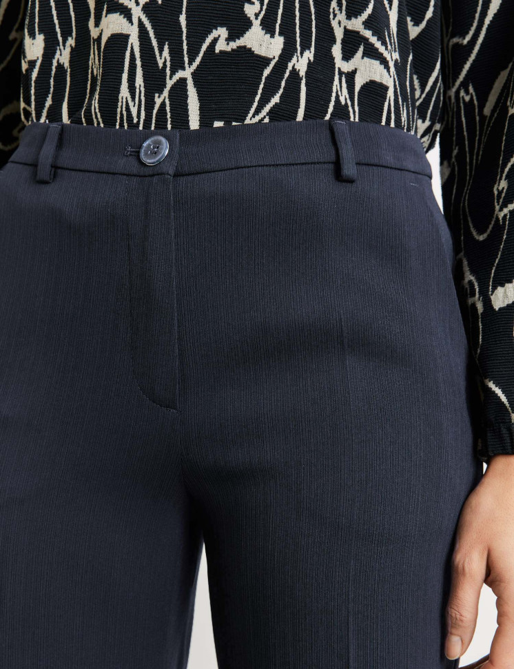 Брюки прямого кроя