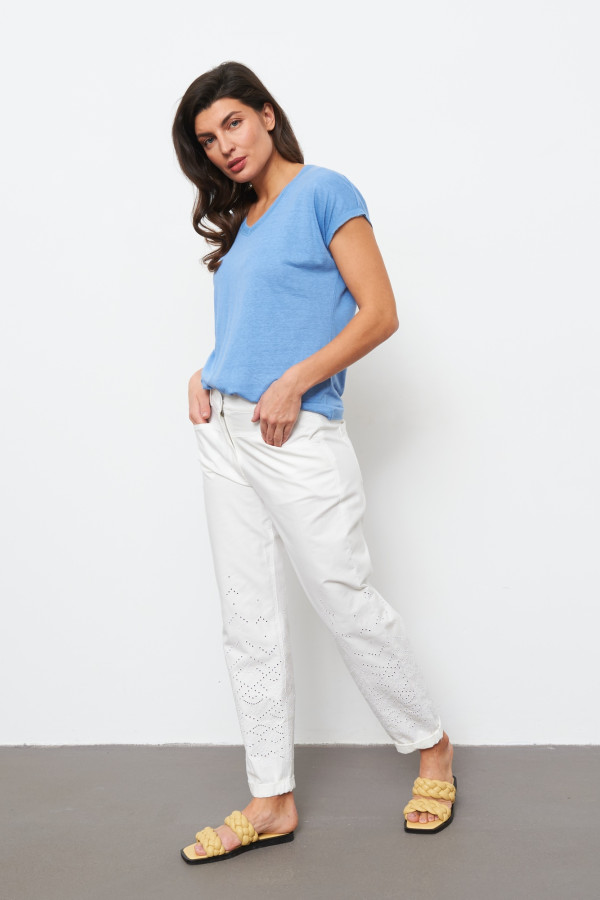 Джинсы с перфорацией