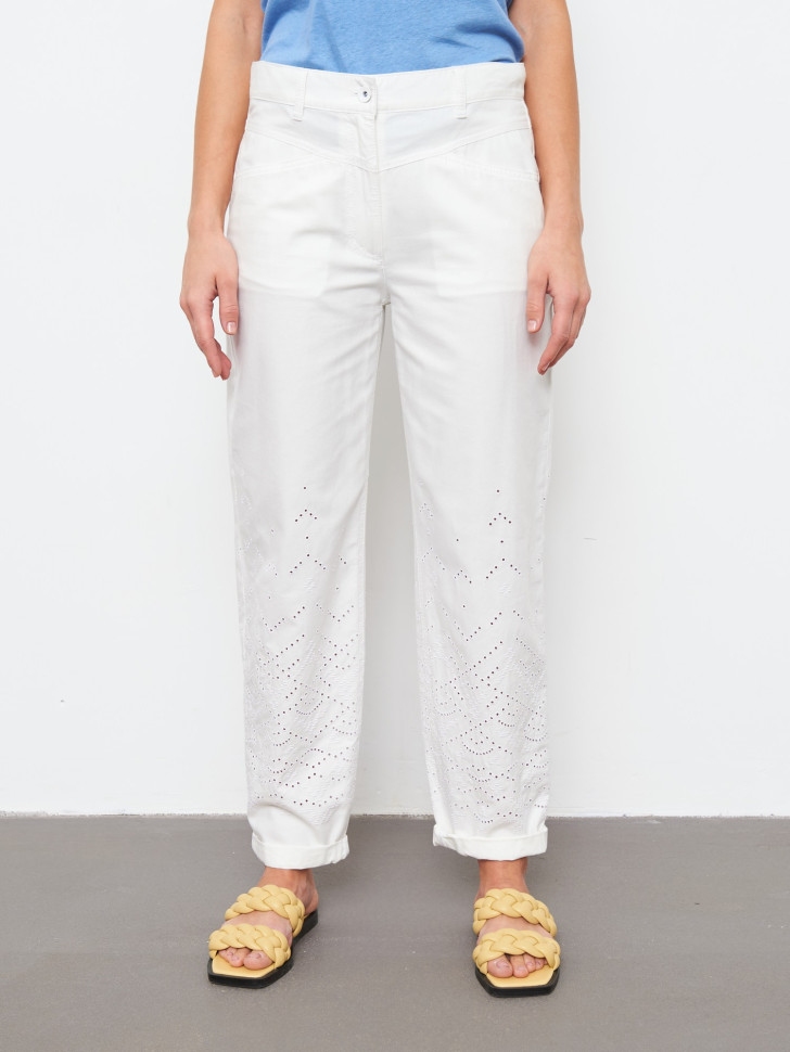 Джинсы с перфорацией