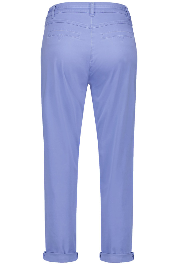 Брюки-чинос