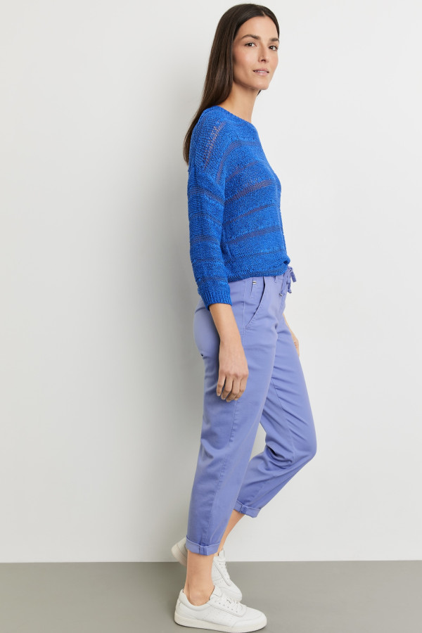 Брюки-чинос