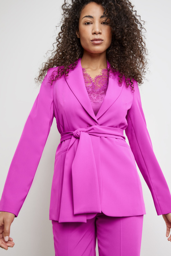 Жакет с поясом