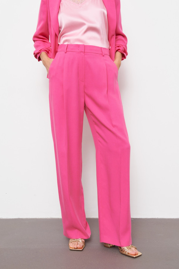 Брюки широкие