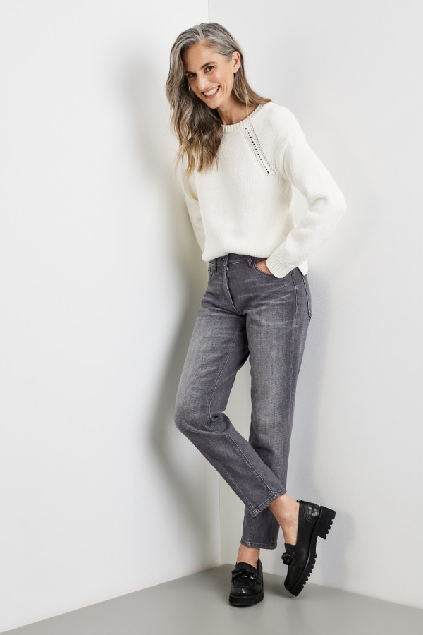 Джинсы прямого кроя