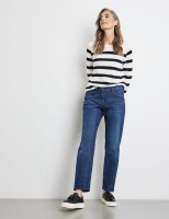 Джинсы с потертостями