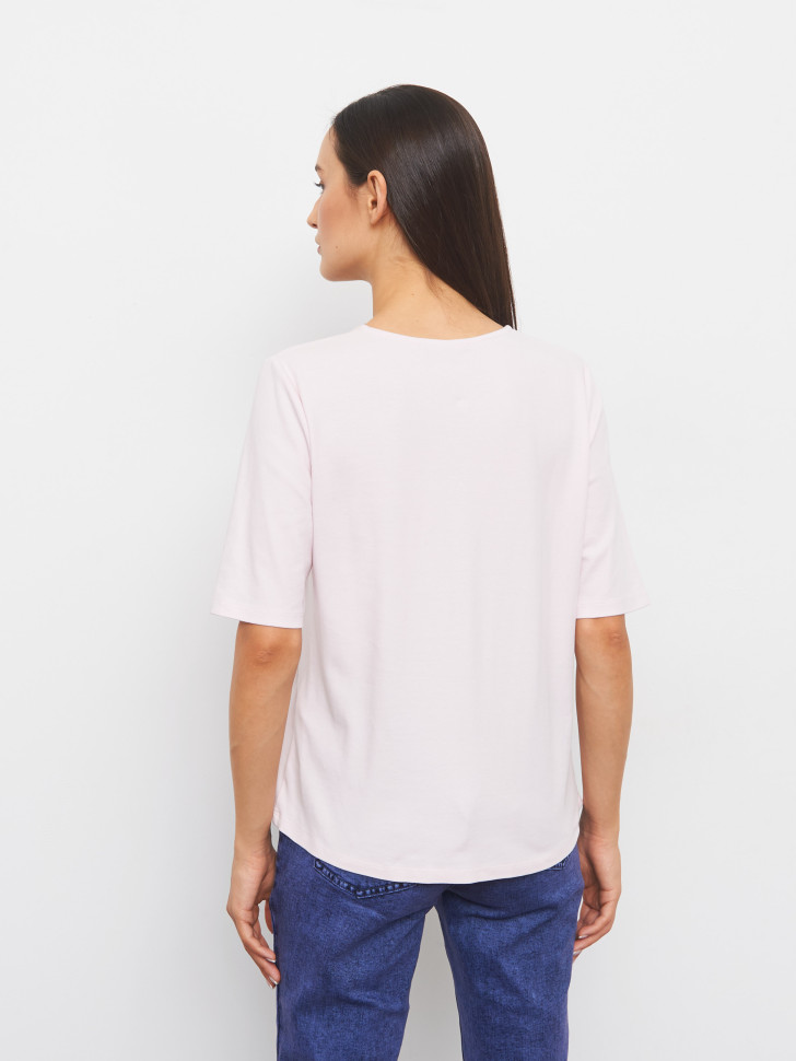 Футболка с аппликацией