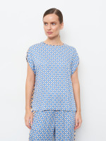 Блузка свободного кроя