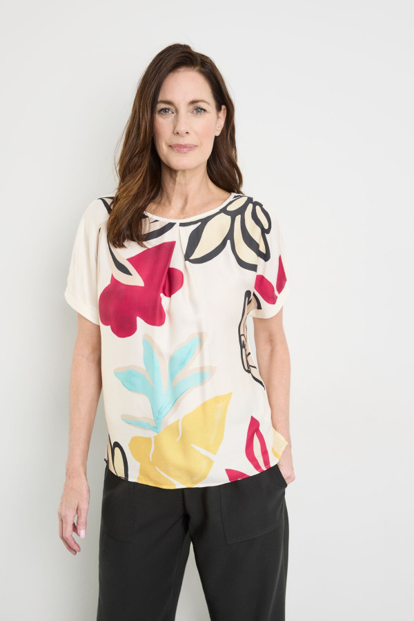 Футболка свободного кроя