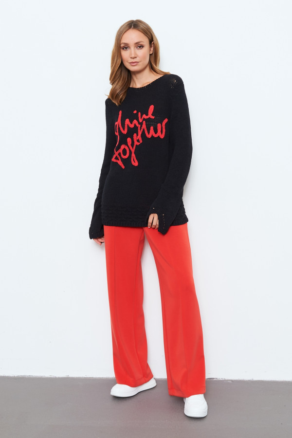 Джемпер с надписью