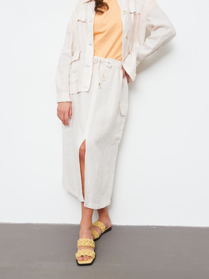 Юбка с накладными карманами