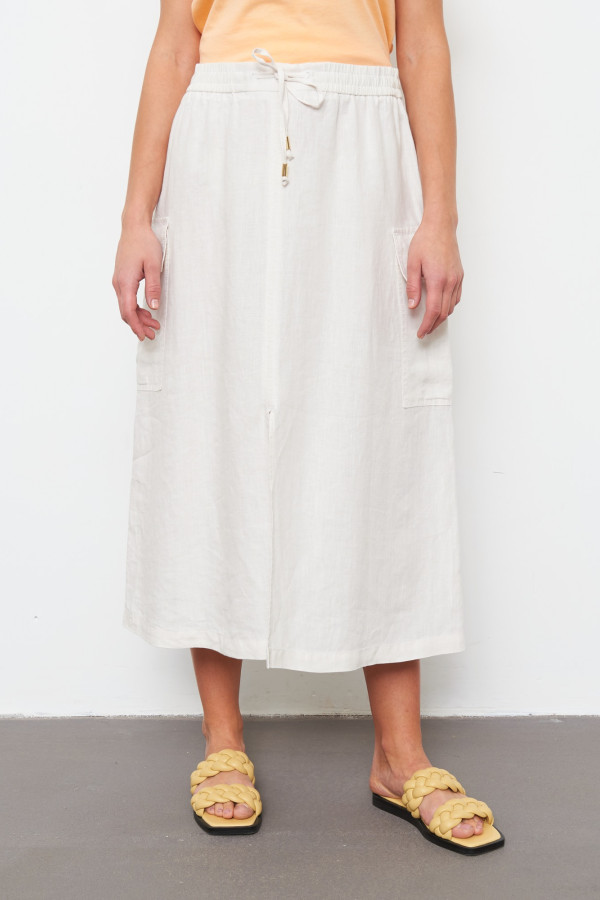 Юбка с накладными карманами