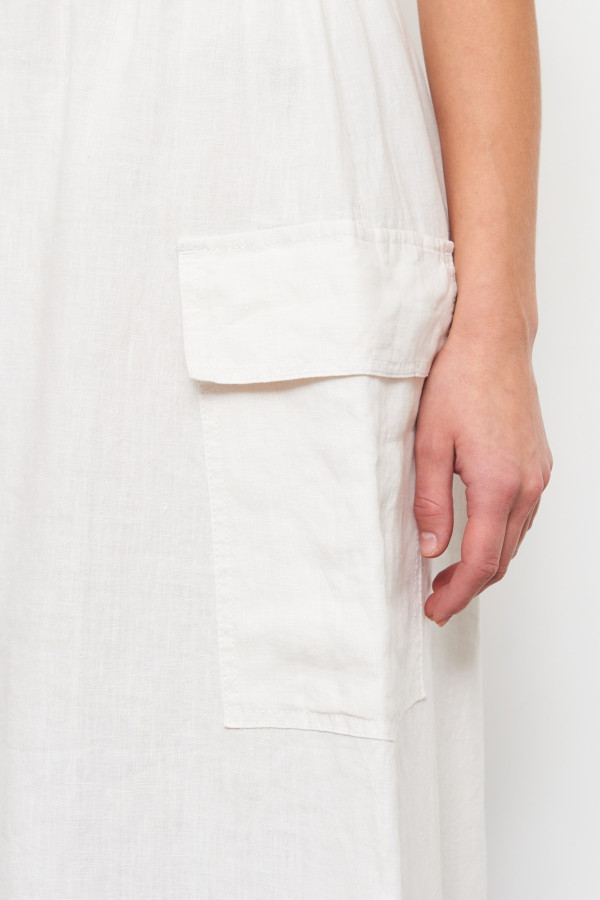 Юбка с накладными карманами