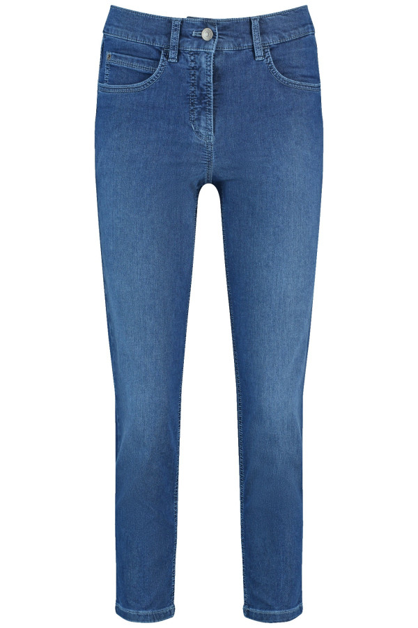 Джинсы зауженные