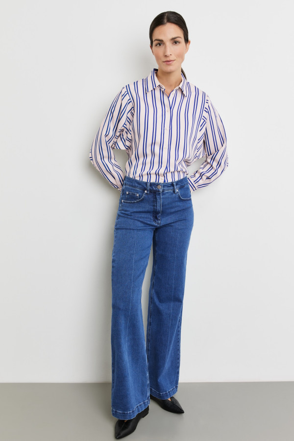 Джинсы широкие