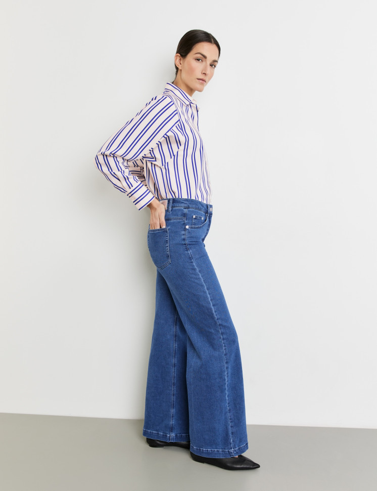 Джинсы широкие